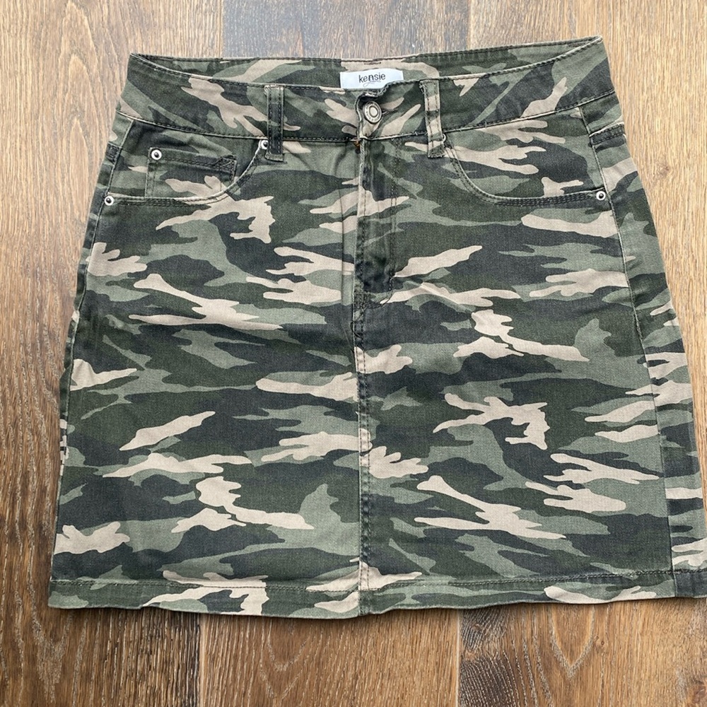 Kensie jeans mini skirt - size 2/26